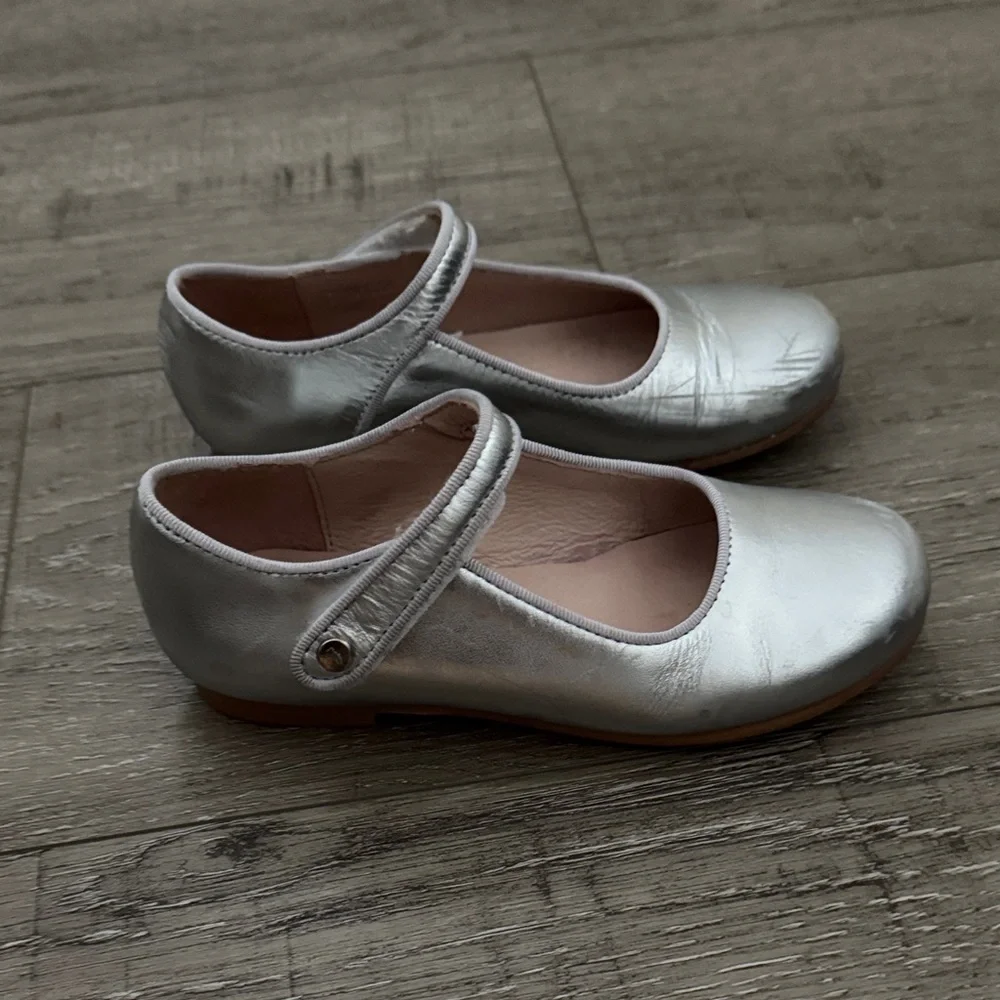 Jacardi Girls Silver Mary Jane Dress Shoes